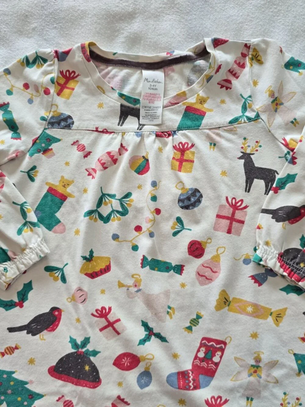 3-4Y Girls Mini Boden Long Sleeve Nightgown Bundle (Holiday and Floral)